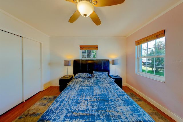 636 37TH AVENUE S, St Petersburg, FL 33705