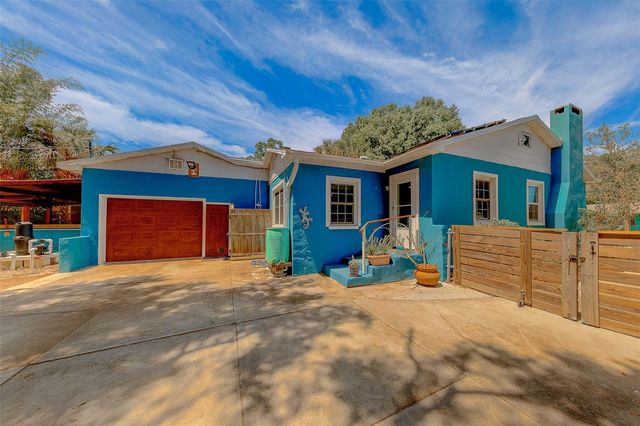 636 37TH AVENUE S, St Petersburg, FL 33705