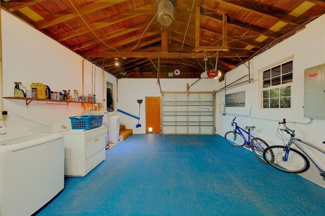 636 37TH AVENUE S, St Petersburg, FL 33705