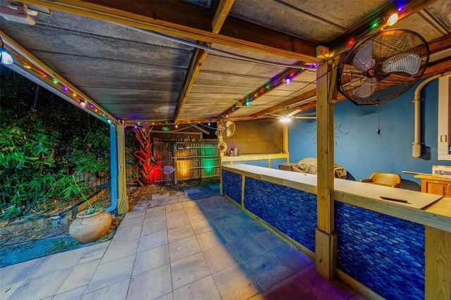 636 37TH AVENUE S, St Petersburg, FL 33705