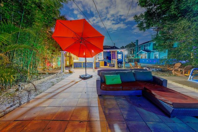 636 37TH AVENUE S, St Petersburg, FL 33705