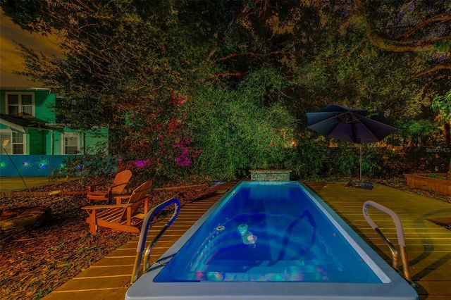 636 37TH AVENUE S, St Petersburg, FL 33705