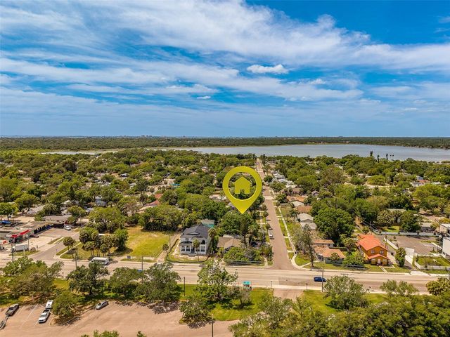 636 37TH AVENUE S, St Petersburg, FL 33705