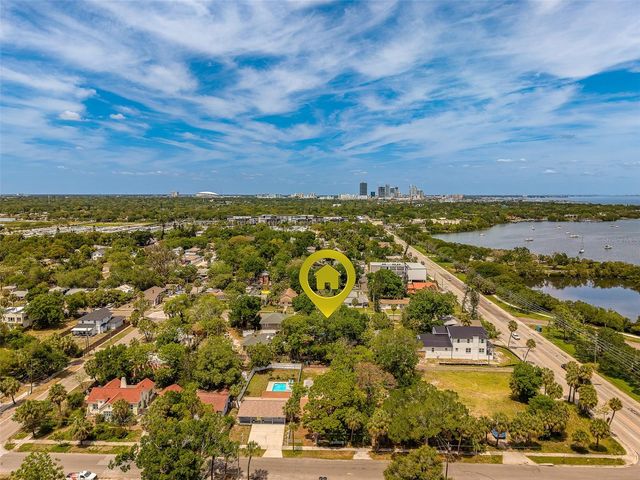 636 37TH AVENUE S, St Petersburg, FL 33705