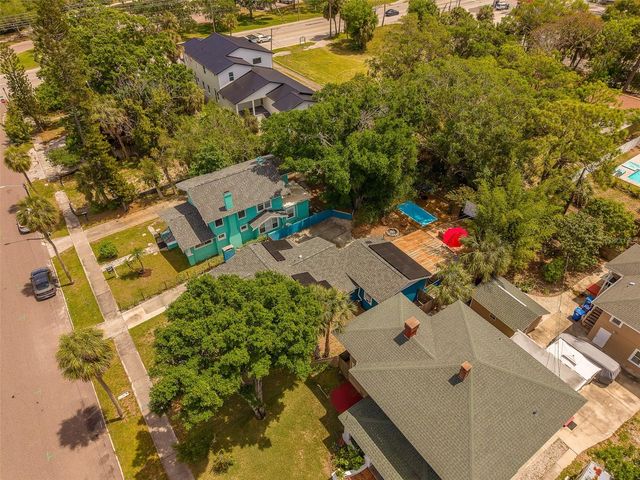 636 37TH AVENUE S, St Petersburg, FL 33705