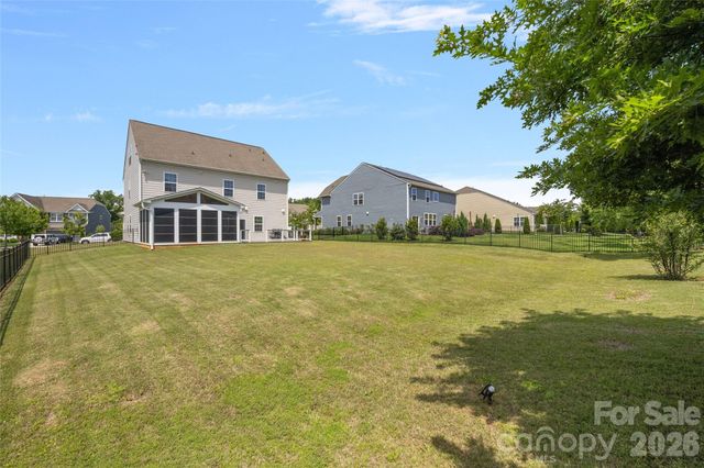 11119 Grenfell Avenue, Huntersville, NC 28078