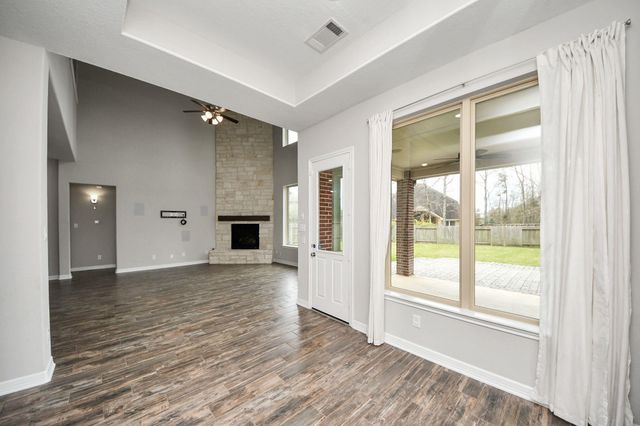 6002 Granite Shadow Lane, Houston, TX 77365