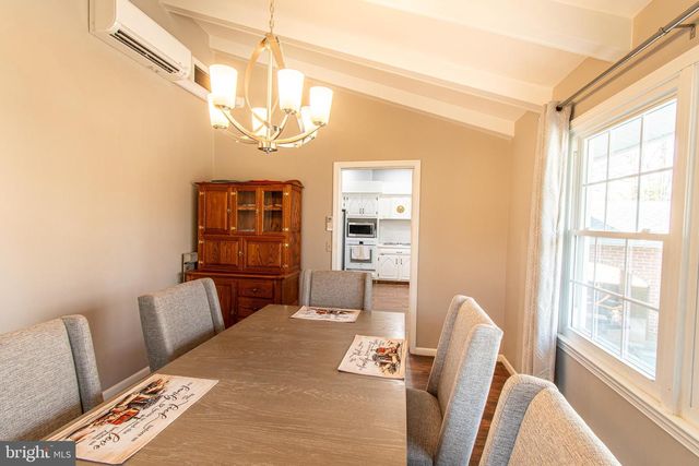 7364 OCEAN GTWY, Easton, MD 21601