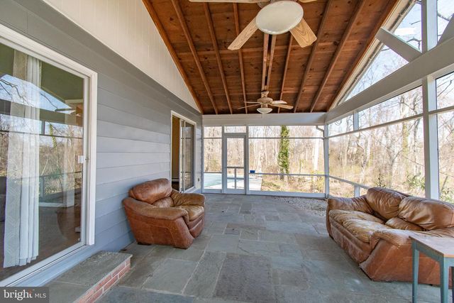 7364 OCEAN GTWY, Easton, MD 21601