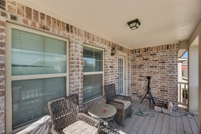 1033 Bruni Court, Aubrey, TX 76227