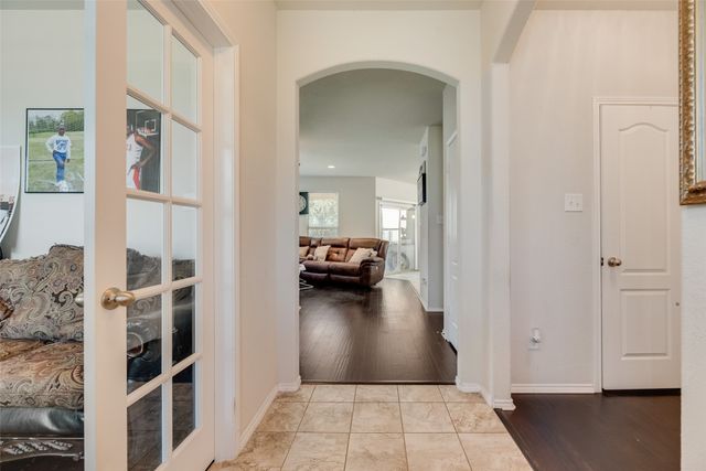 1033 Bruni Court, Aubrey, TX 76227