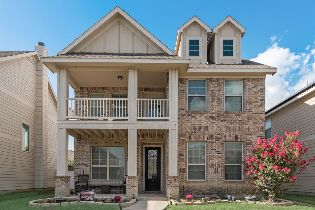 1033 Bruni Court, Aubrey, TX 76227