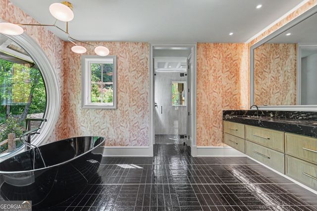 140 Cove View Lane, Clarkesville, GA 30523