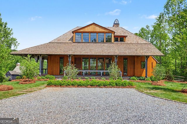 140 Cove View Lane, Clarkesville, GA 30523