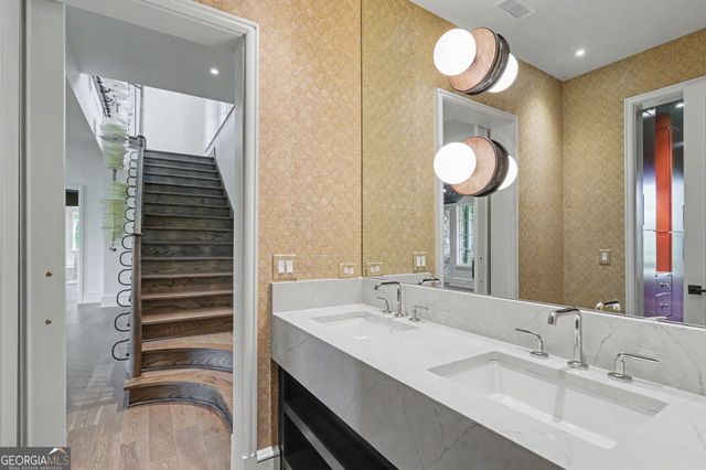 140 Cove View Lane, Clarkesville, GA 30523