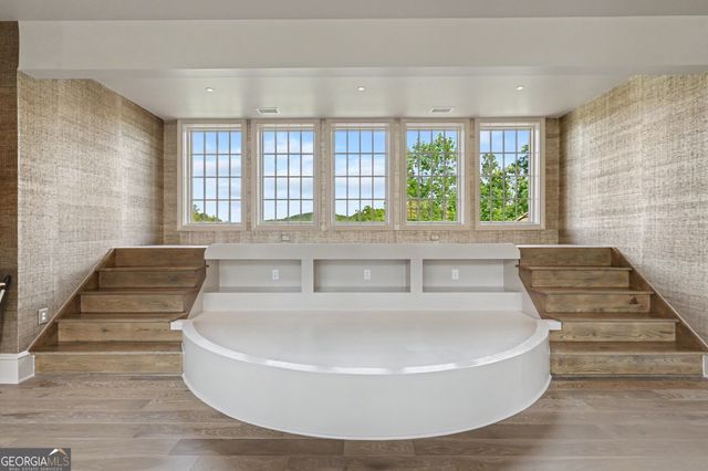 140 Cove View Lane, Clarkesville, GA 30523