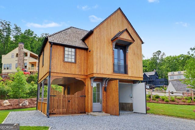 140 Cove View Lane, Clarkesville, GA 30523