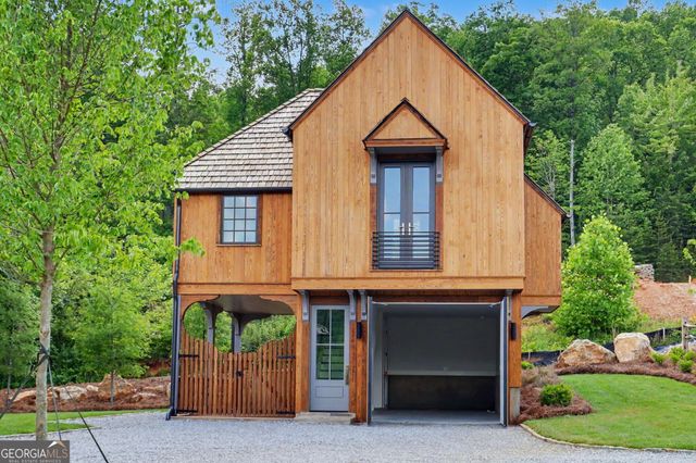 140 Cove View Lane, Clarkesville, GA 30523