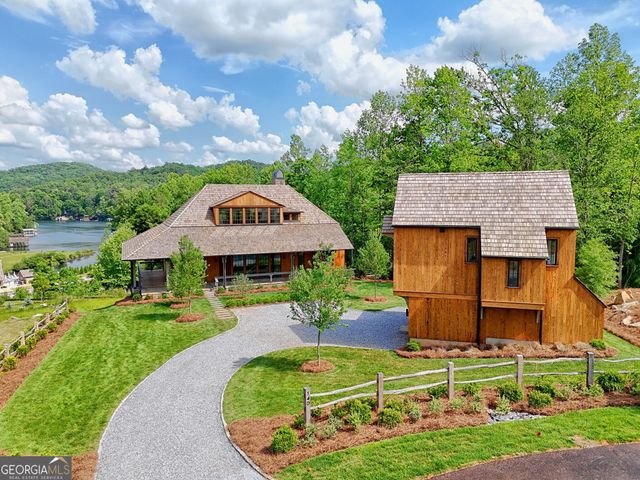 140 Cove View Lane, Clarkesville, GA 30523