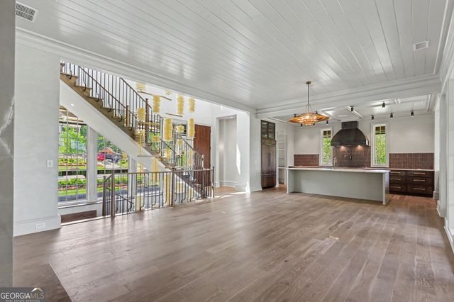 140 Cove View Lane, Clarkesville, GA 30523