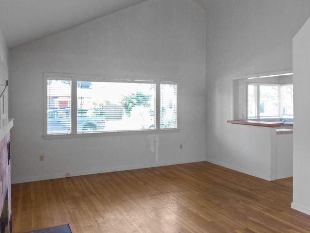 622 Sunset Drive, Capitola, CA 95010