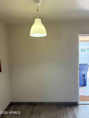 726 W 12th Place, Tempe, AZ 85281