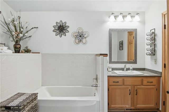 2883 35th Avenue, Elk Mound, WI 54739