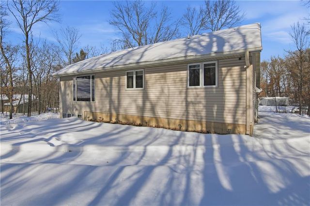 2883 35th Avenue, Elk Mound, WI 54739