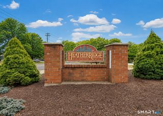 63 Heather Ridge 63, Shelton, CT 06484