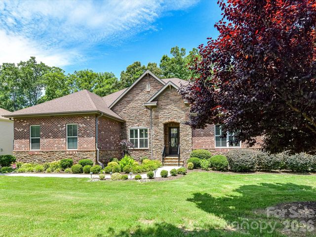 8701 Whitehawk Hill Road, Waxhaw, NC 28173