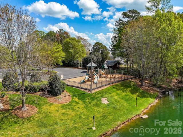8701 Whitehawk Hill Road, Waxhaw, NC 28173