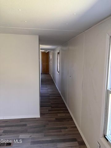 55 Mason Lane, Troy, NY 12180