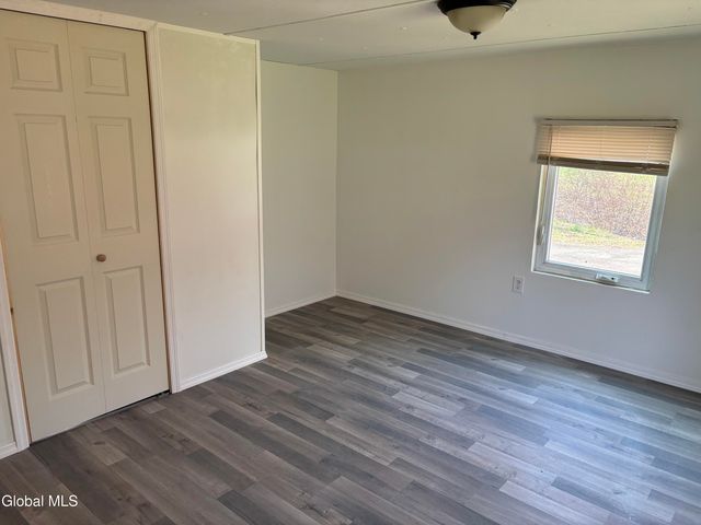 55 Mason Lane, Troy, NY 12180