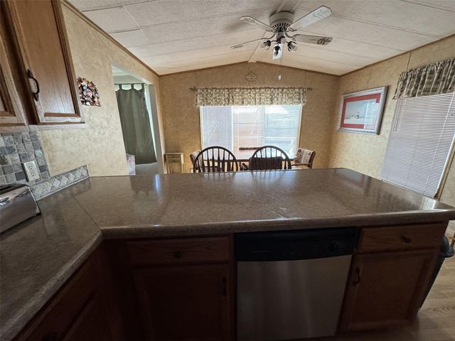 8508 BREEZE HILL DRIVE, Lake Wales, FL 33898