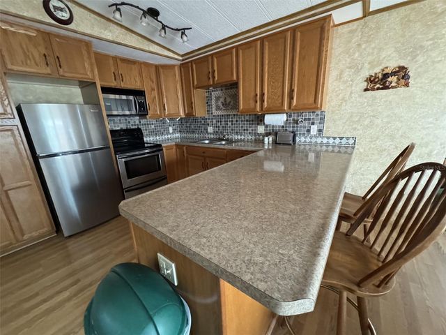 8508 BREEZE HILL DRIVE, Lake Wales, FL 33898