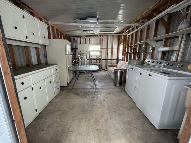 8508 BREEZE HILL DRIVE, Lake Wales, FL 33898