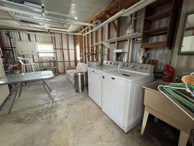 8508 BREEZE HILL DRIVE, Lake Wales, FL 33898