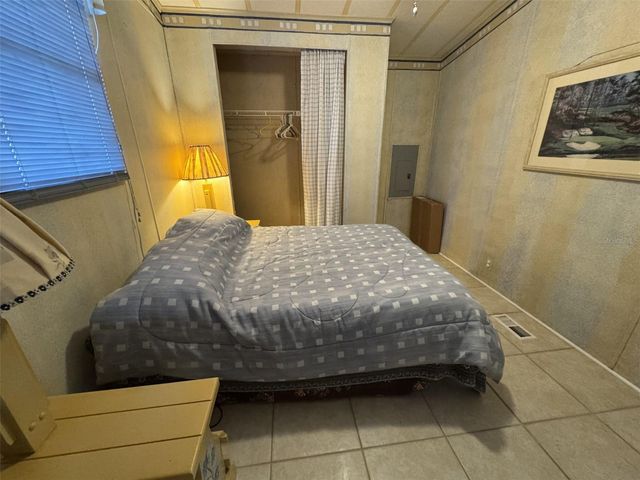 8508 BREEZE HILL DRIVE, Lake Wales, FL 33898