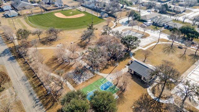 7691 Maple Street, Frisco, TX 75033