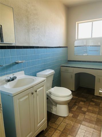 1355 Glen Garden Drive, Fort Worth, TX 76104