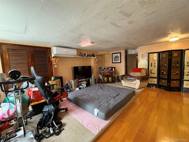 13512 118th Street, South Ozone Park, NY 11420
