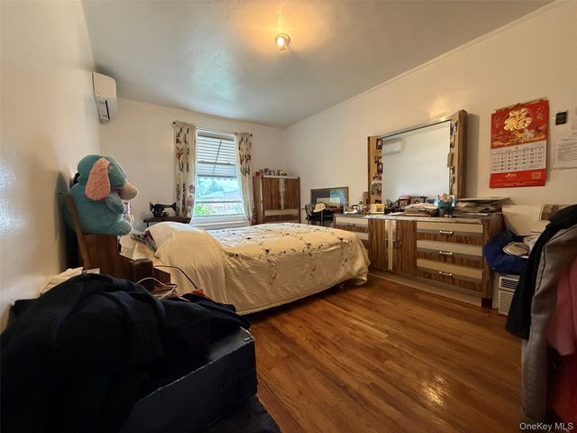 13512 118th Street, South Ozone Park, NY 11420