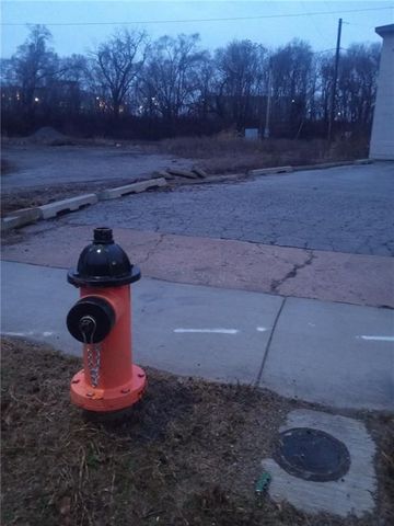 1040 E 1st Street, Kansas City, MO 64120