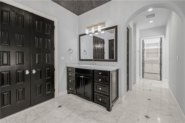 4207 Tuscany Court, Bryan, TX 77802