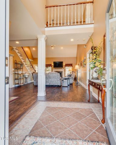 408 Arrowhead Drive, Kingsport, TN 37664