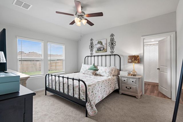 405 Perry PL, Rockdale, TX 76567