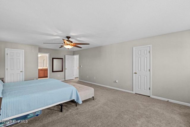 600 Willbrook Circle, Sneads Ferry, NC 28460