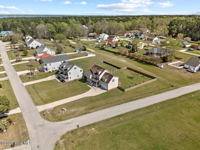 600 Willbrook Circle, Sneads Ferry, NC 28460