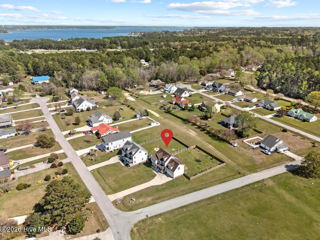 600 Willbrook Circle, Sneads Ferry, NC 28460