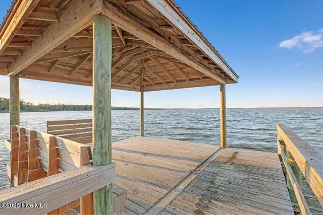 600 Willbrook Circle, Sneads Ferry, NC 28460